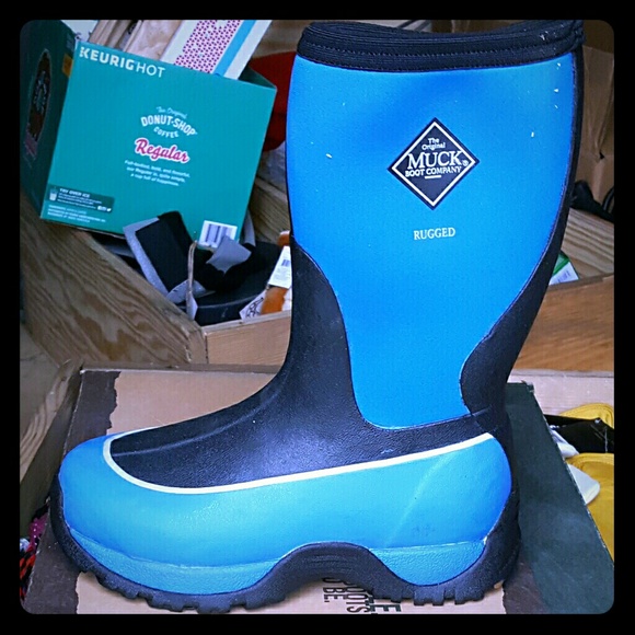 The Original Muck Boot Company Other - **Reserved** Muck Boots Kids Youth Sizes
